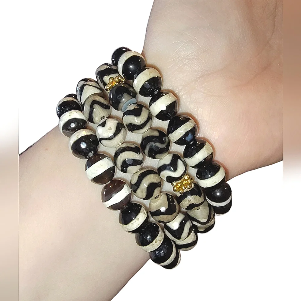 Tibetan Black & White Zebra Agate Stones - Set Of 4 Bracelets - Picture 3 of 12